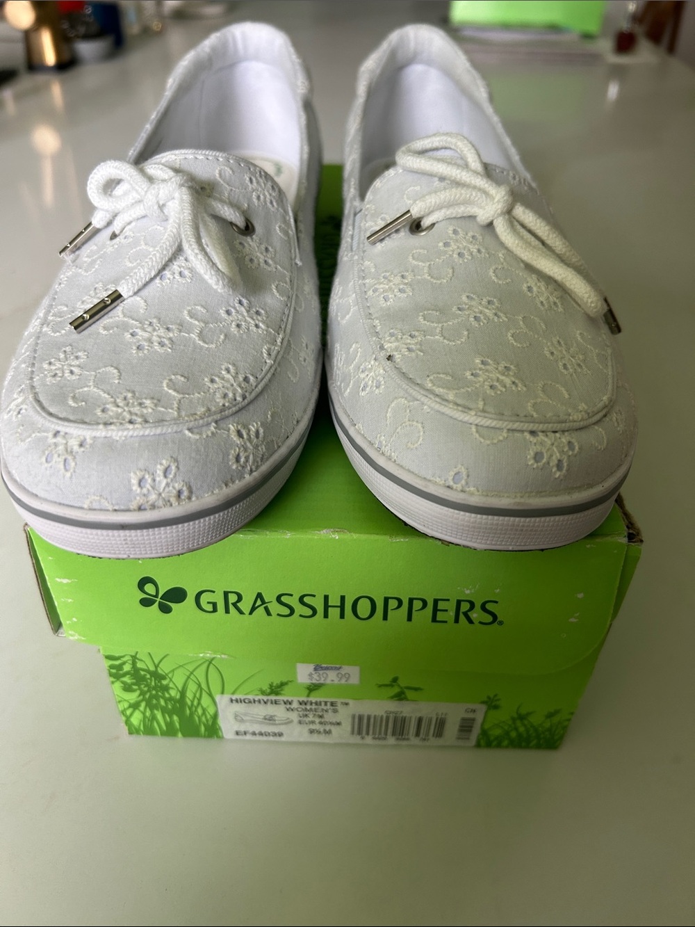 Grasshoppers Women’s White Eyelet Shoes